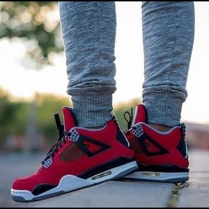 jordan 4 toro bravo gs